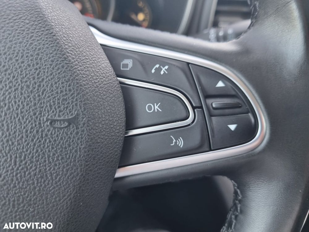 Renault Megane - 16
