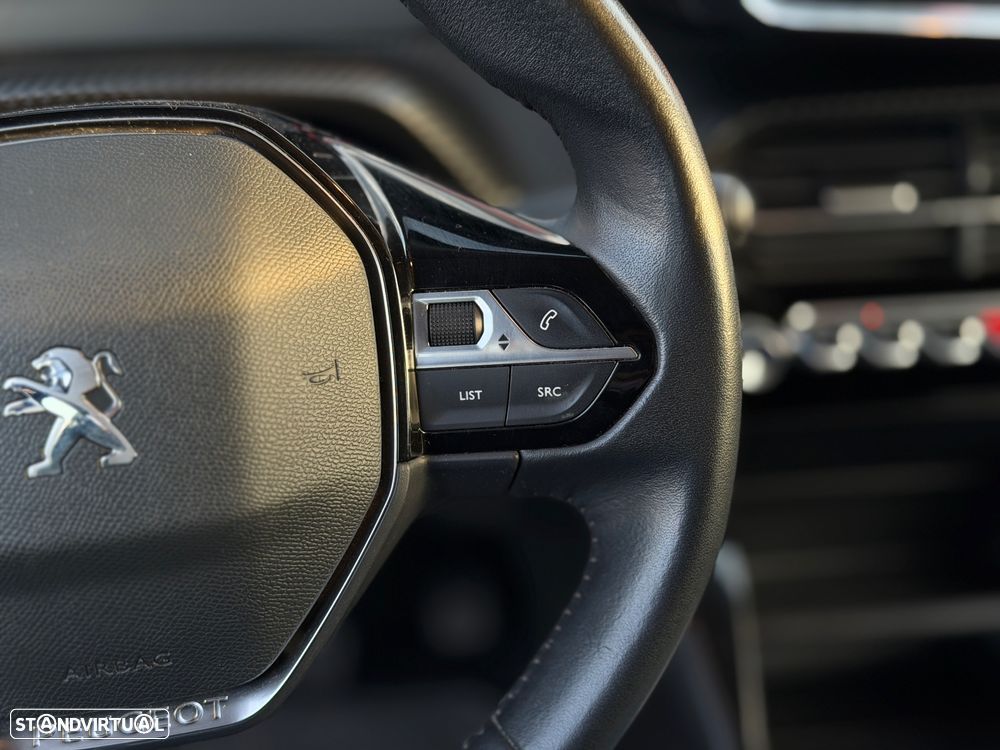 Peugeot 2008 BlueHDi 110 Active Pack - 11