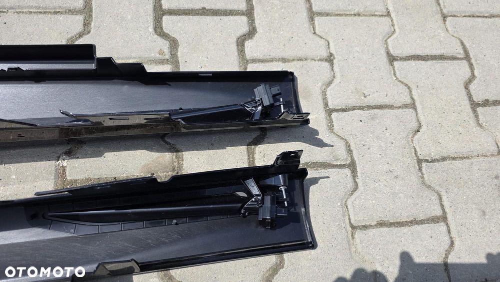 BMW 5 G60 G61 M-PAKIET PRÓG LISTWA PROGOWA LAMPKA PRAWA LEWA ORYGINAŁ!!! - 6