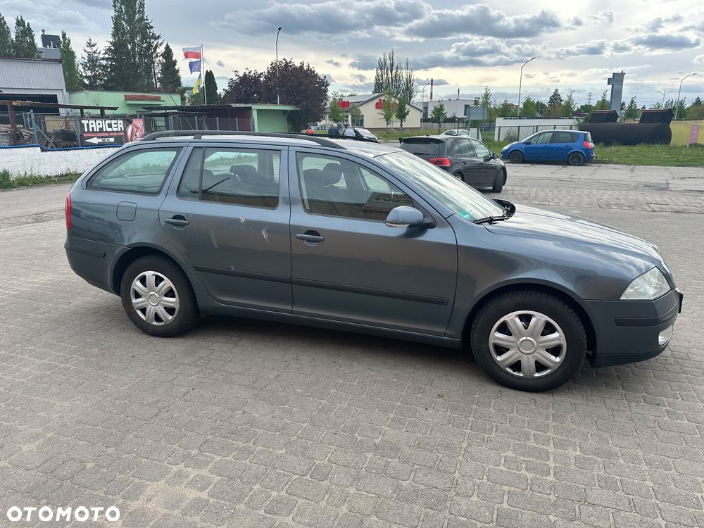 Skoda Octavia 1.9 TDI DPF Elegance - 3