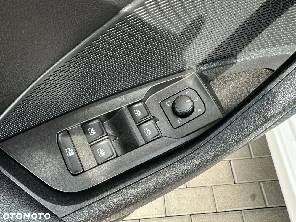 Skoda Octavia 2.0 TDI Ambition DSG - 16