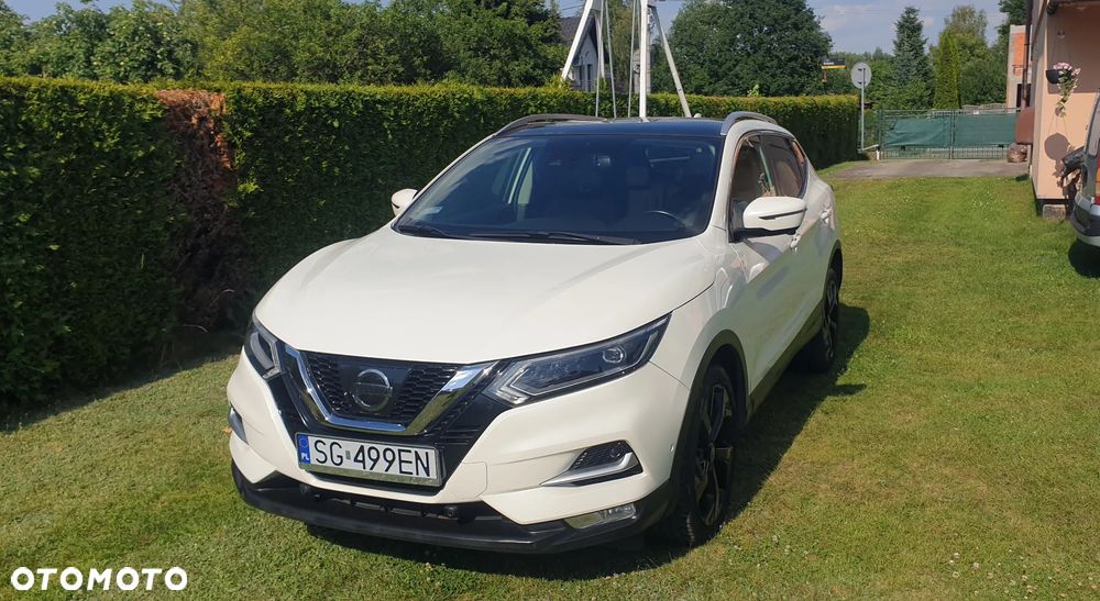 Nissan Qashqai 1.6 DIG-T Tekna+ - 1