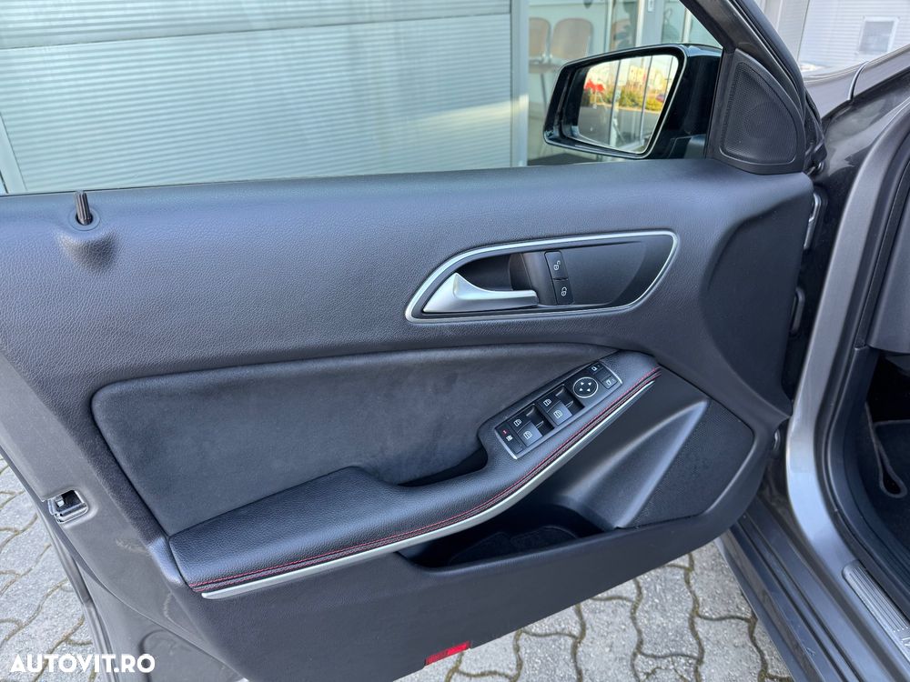 Mercedes-Benz A 200 d 7G-DCT AMG Line - 22