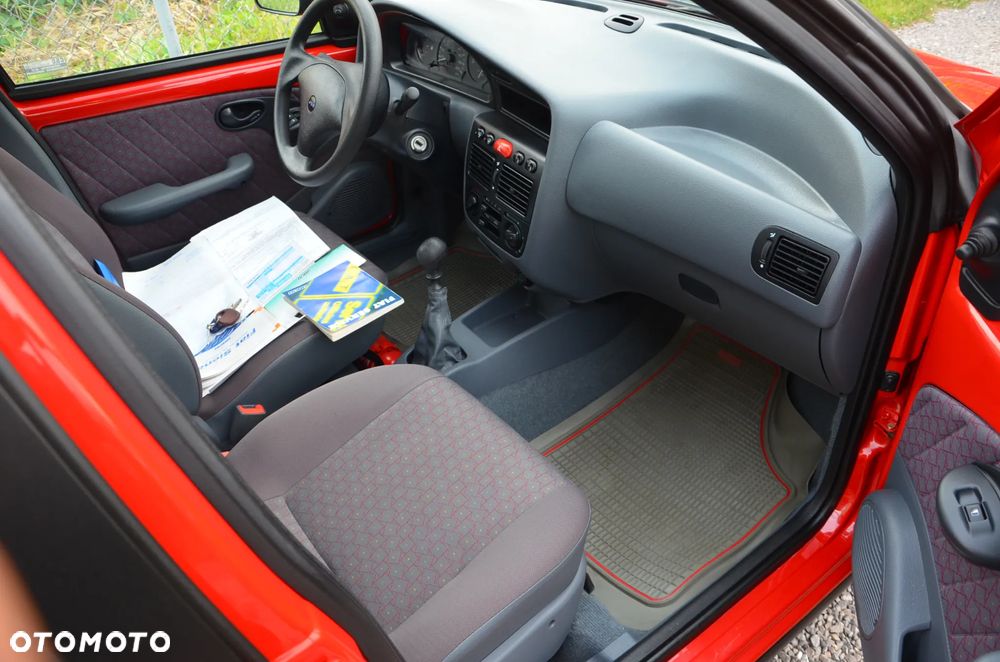 Fiat Siena 1.4 EL - 15