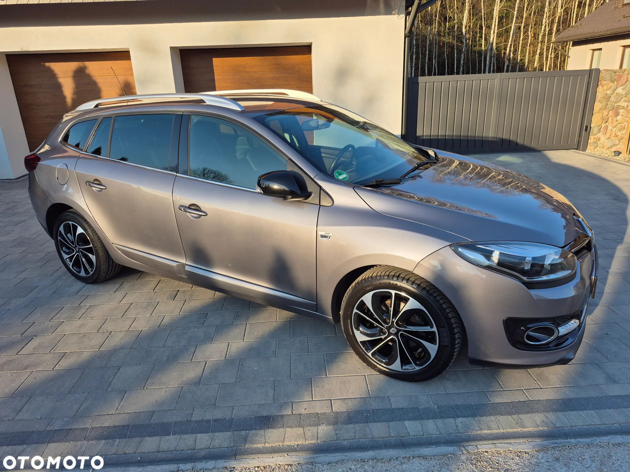 Renault Megane Grandtour ENERGY TCe 130 Start & Stop Bose Edition - 1