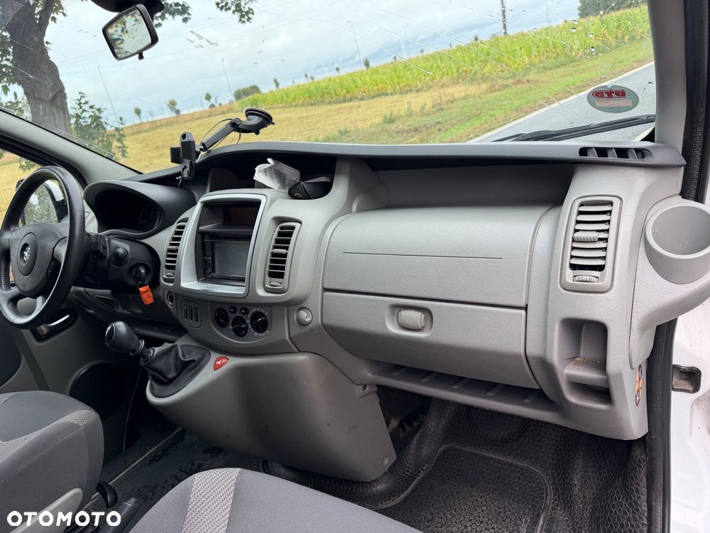 Opel Vivaro - 20