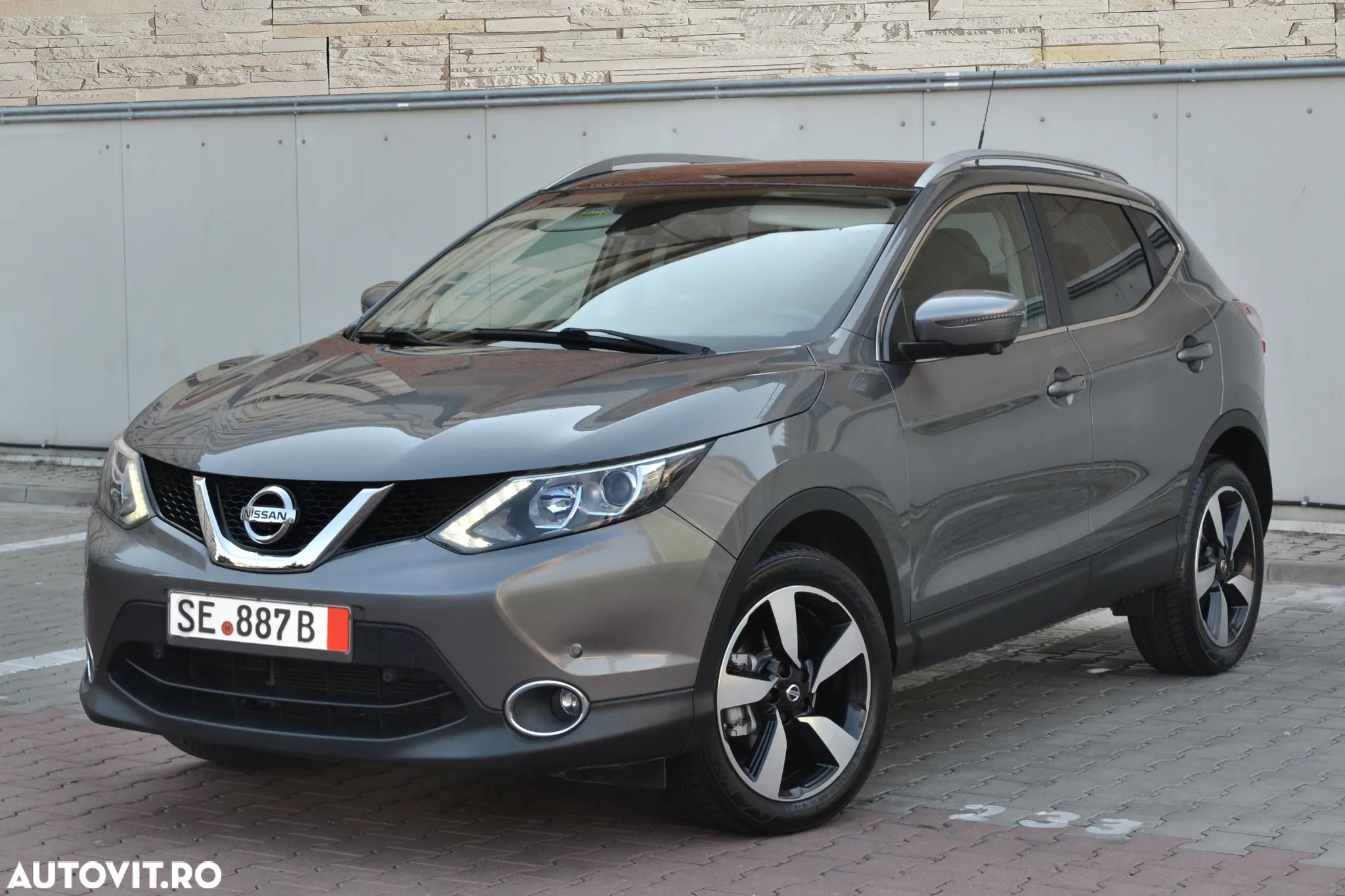 Nissan Qashqai 1.2 DIG-T Start/Stop Tekna - 2