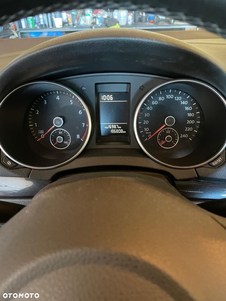 Volkswagen Golf 1.6 Edition - 12