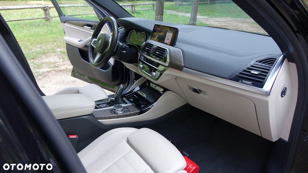 BMW X4 - 15