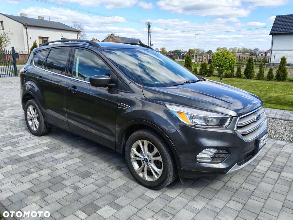 Ford Escape - 1