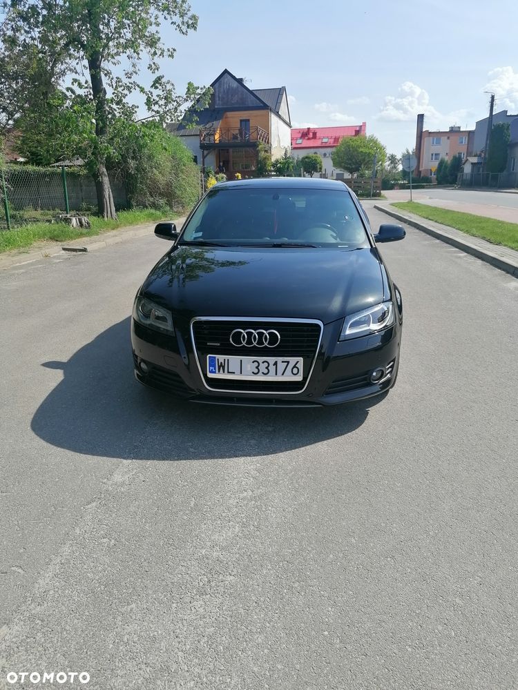Audi A3 Sportback - 1