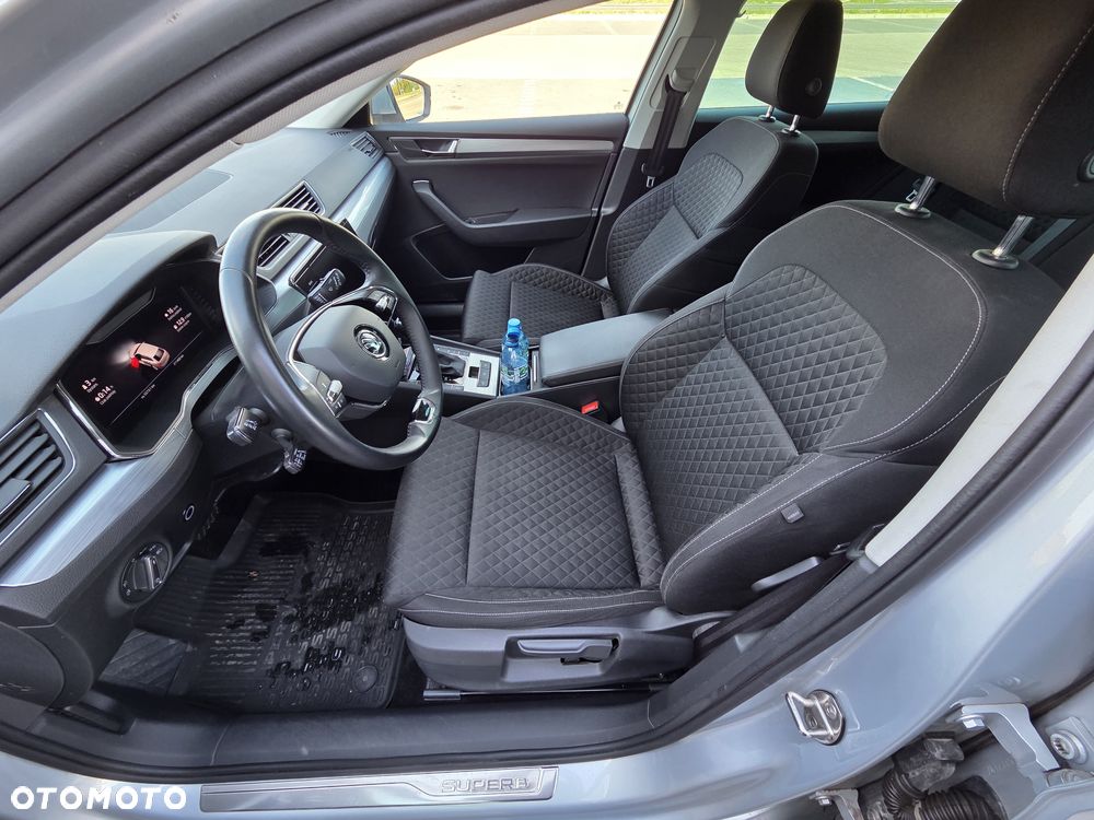 Skoda Superb 2.0 TDI SCR Ambition DSG - 14