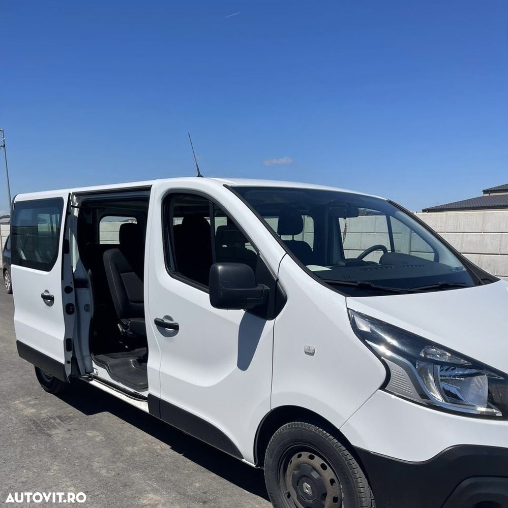 Renault Trafic - 1