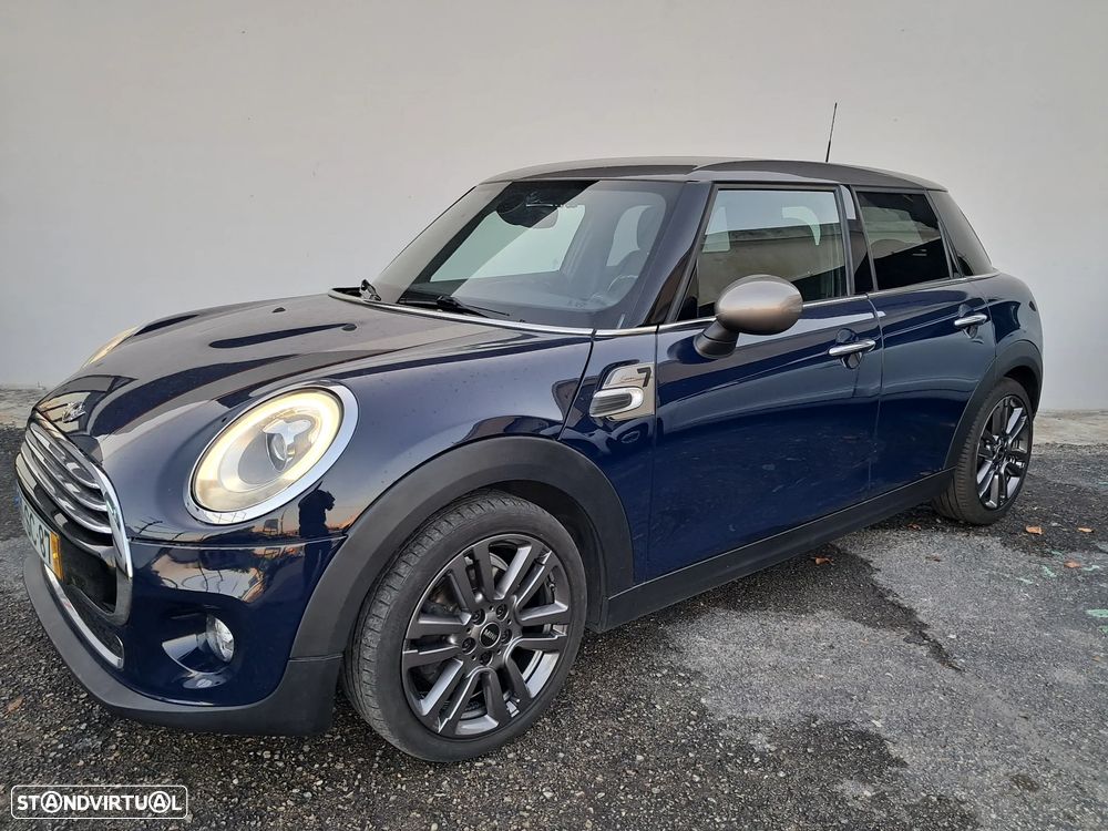 MINI 5 Portas Cooper D - 2