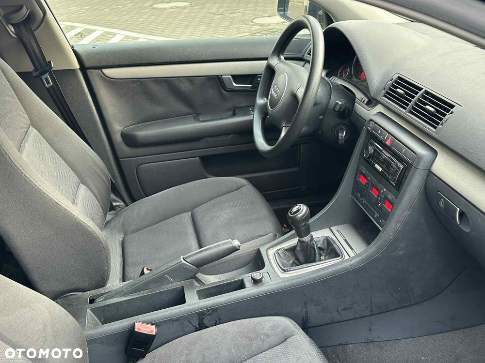 Audi A4 Avant 1.8T - 6