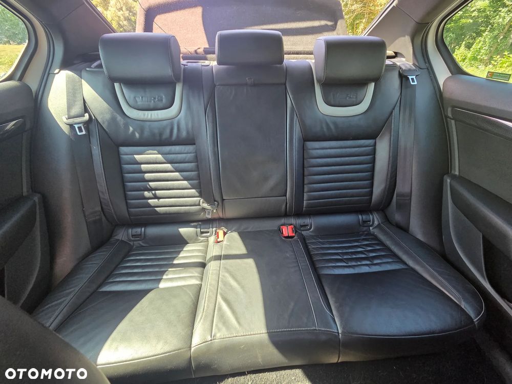 Skoda Octavia 2.0 TSI RS - 19