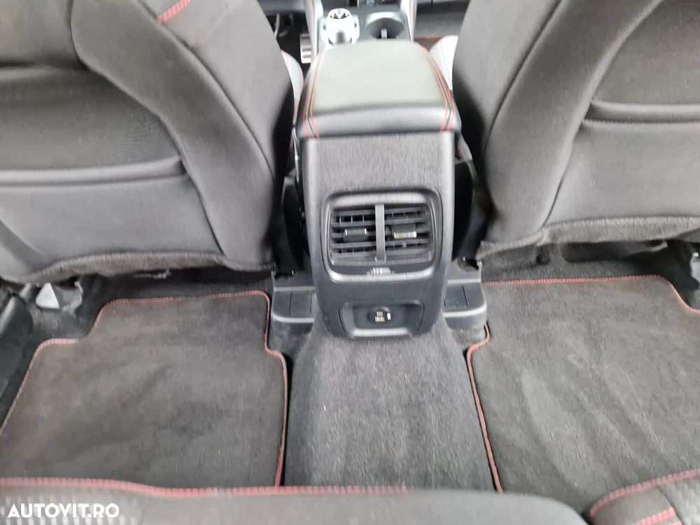 Ford Kuga 2.0 EcoBlue A8 AWD ST Line - 23