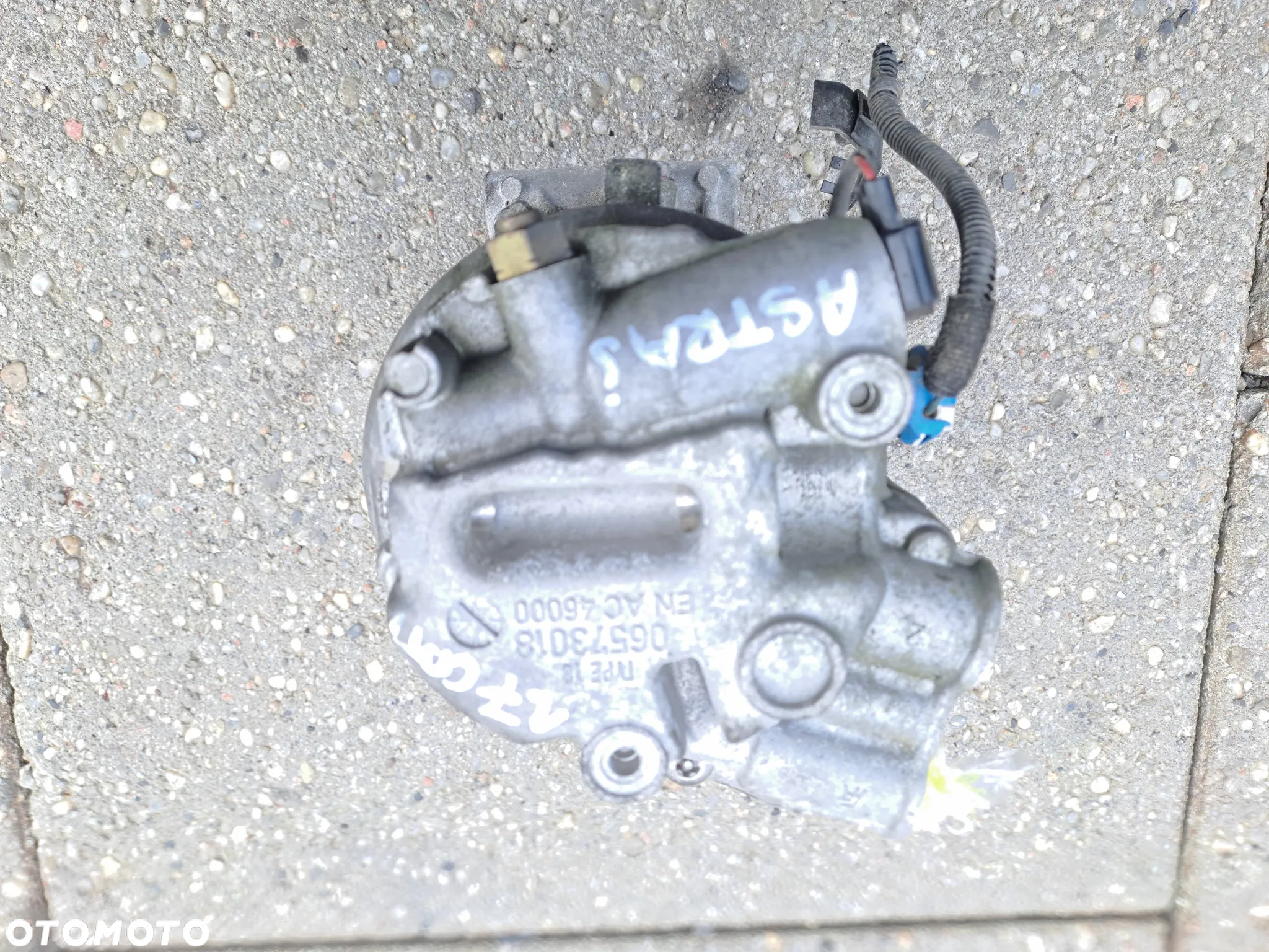 Opel Astra J IV sprężarka kompresor klimatyzacji Delphi 13271266 - 7