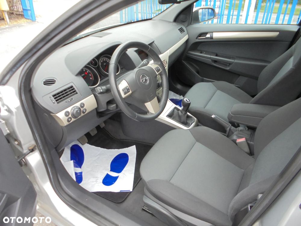 Opel Astra III 1.6 Cosmo - 5