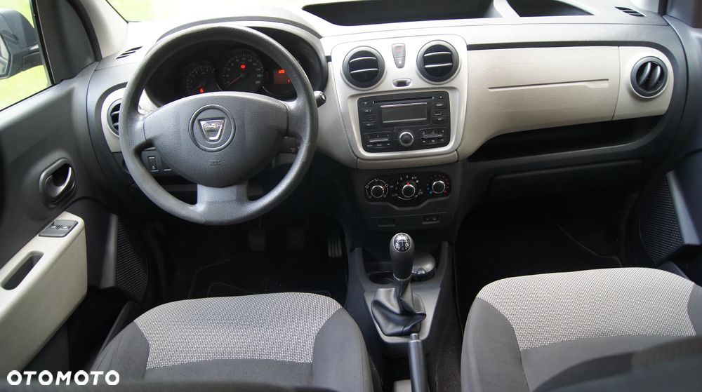 Dacia Dokker 1.6 MPI 85 Celebration - 11