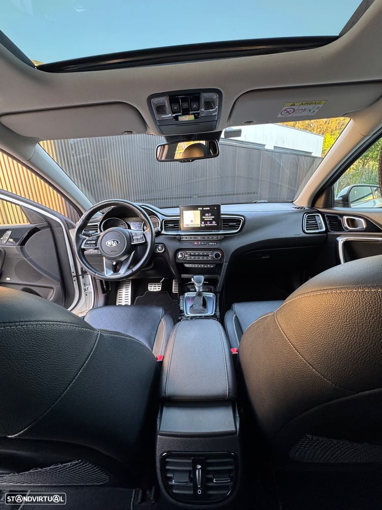 Kia Ceed 1.4 T-GDI TX+SRF 7DCT - 23