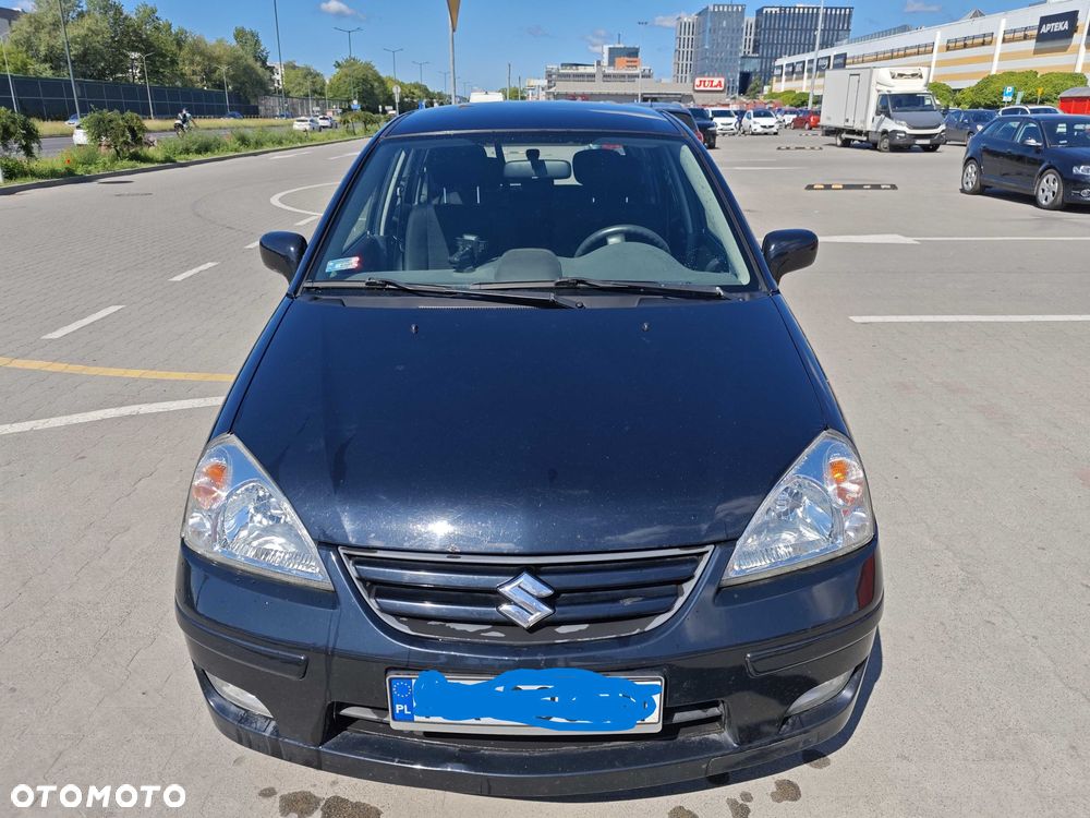 Suzuki Liana - 3