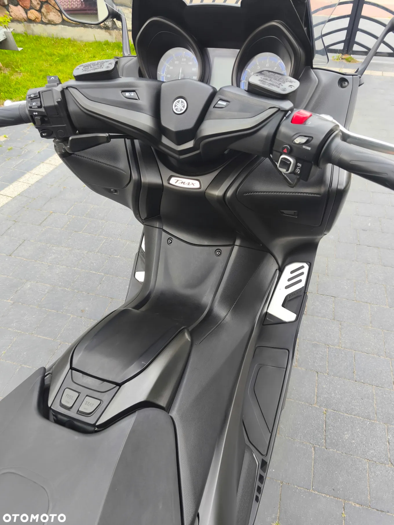 Yamaha Tmax - 30