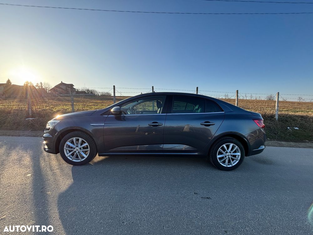 Renault Megane TCe 140 EDC GPF Techno - 3