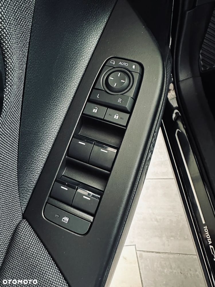 Toyota C-HR 1.8 Hybrid Style - 11