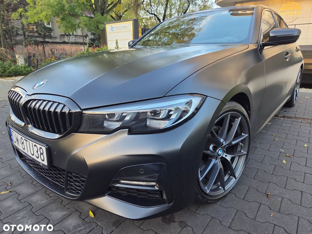 BMW Seria 3 320i xDrive M Sport sport - 2