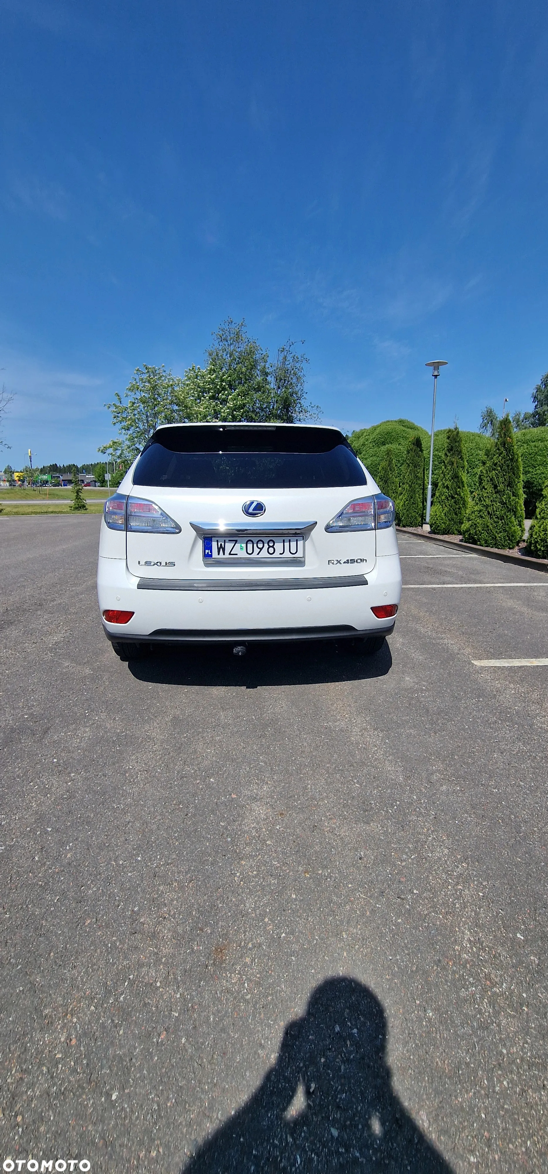 Lexus RX - 9