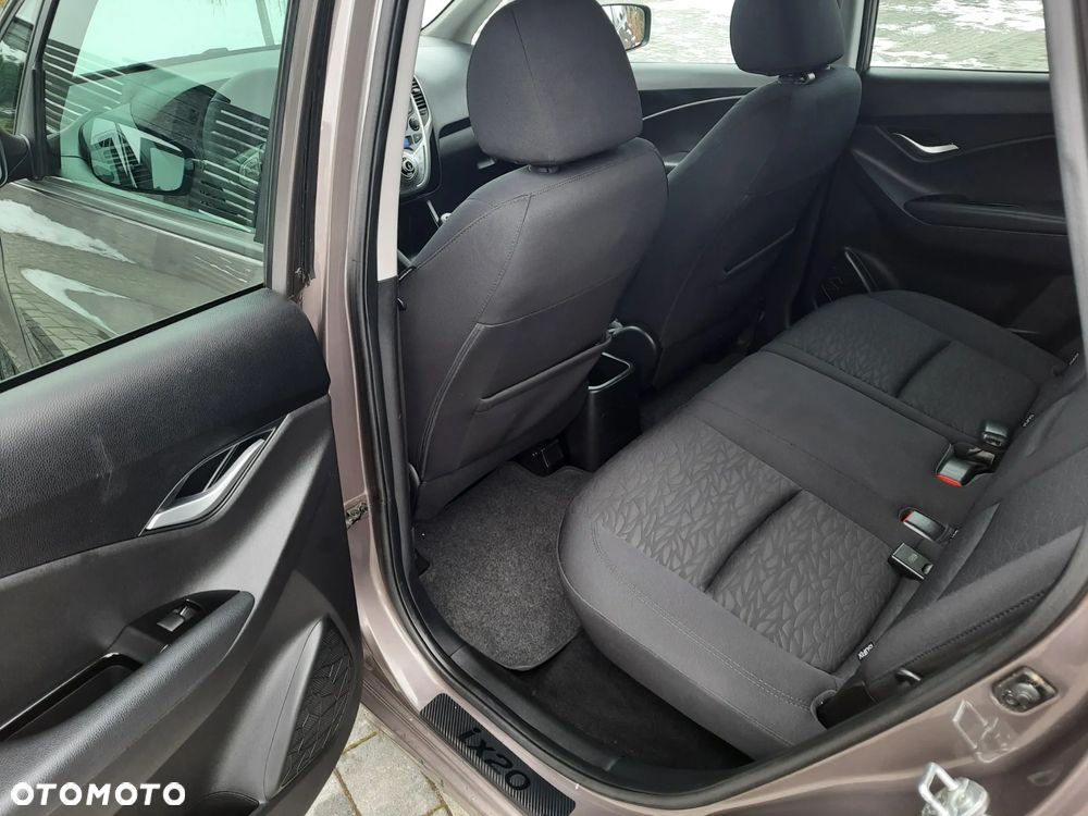 Hyundai ix20 1.6 CRDi Style - 11