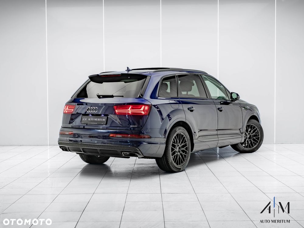 Audi Q7 - 4