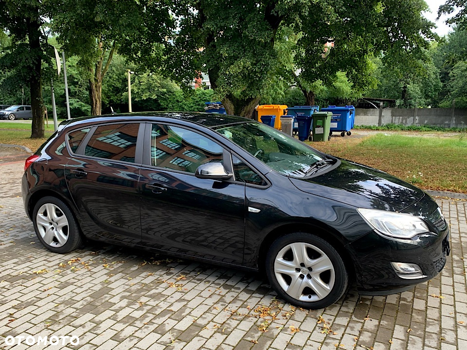 Opel Astra - 19