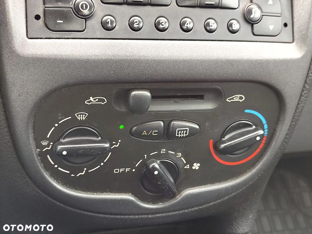 Peugeot 206 CC 1.6 - 14