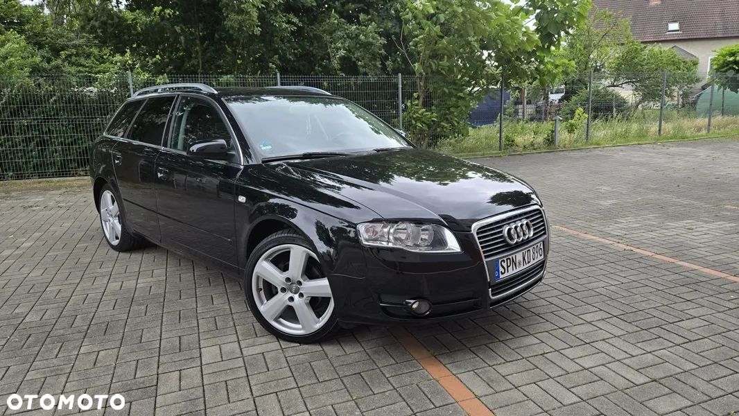 Audi A4 Avant 2.0 FSI - 1