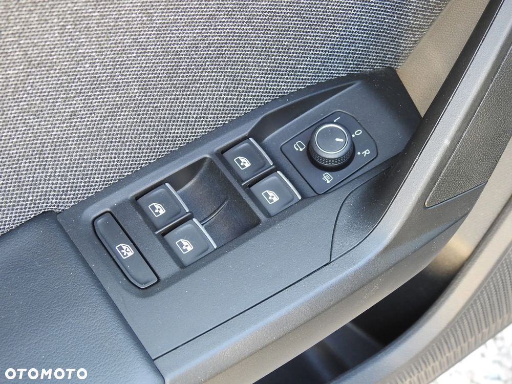 Seat Leon 1.5 eTSI ACT OPF DSG Xcellence Plus - 17