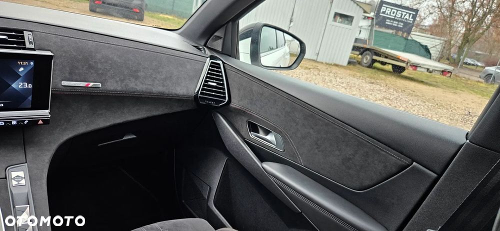 DS Automobiles DS 7 Crossback - 26