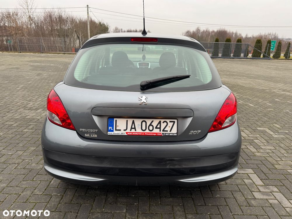 Peugeot 207 1.4 Trendy - 4