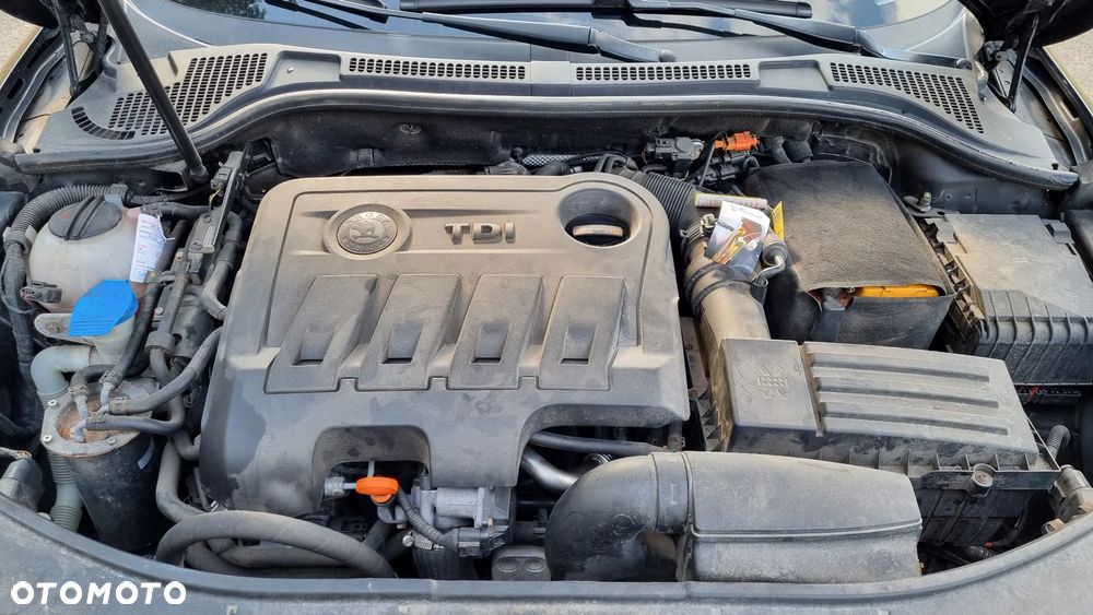 Skoda Superb 2.0 TDI Exclusive - 17