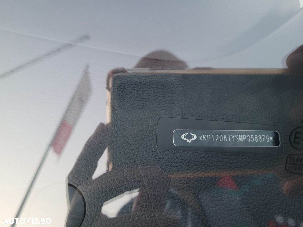 SsangYong Tivoli 1.5L GDI  Turbo STD - 11