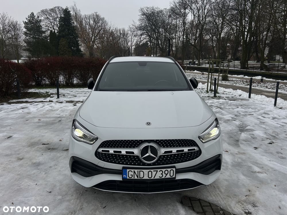Mercedes-Benz GLA 250 4Matic 8G-DCT AMG Line - 11