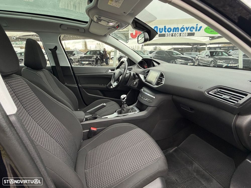 Peugeot 308 SW 1.6 BlueHDi Style - 12