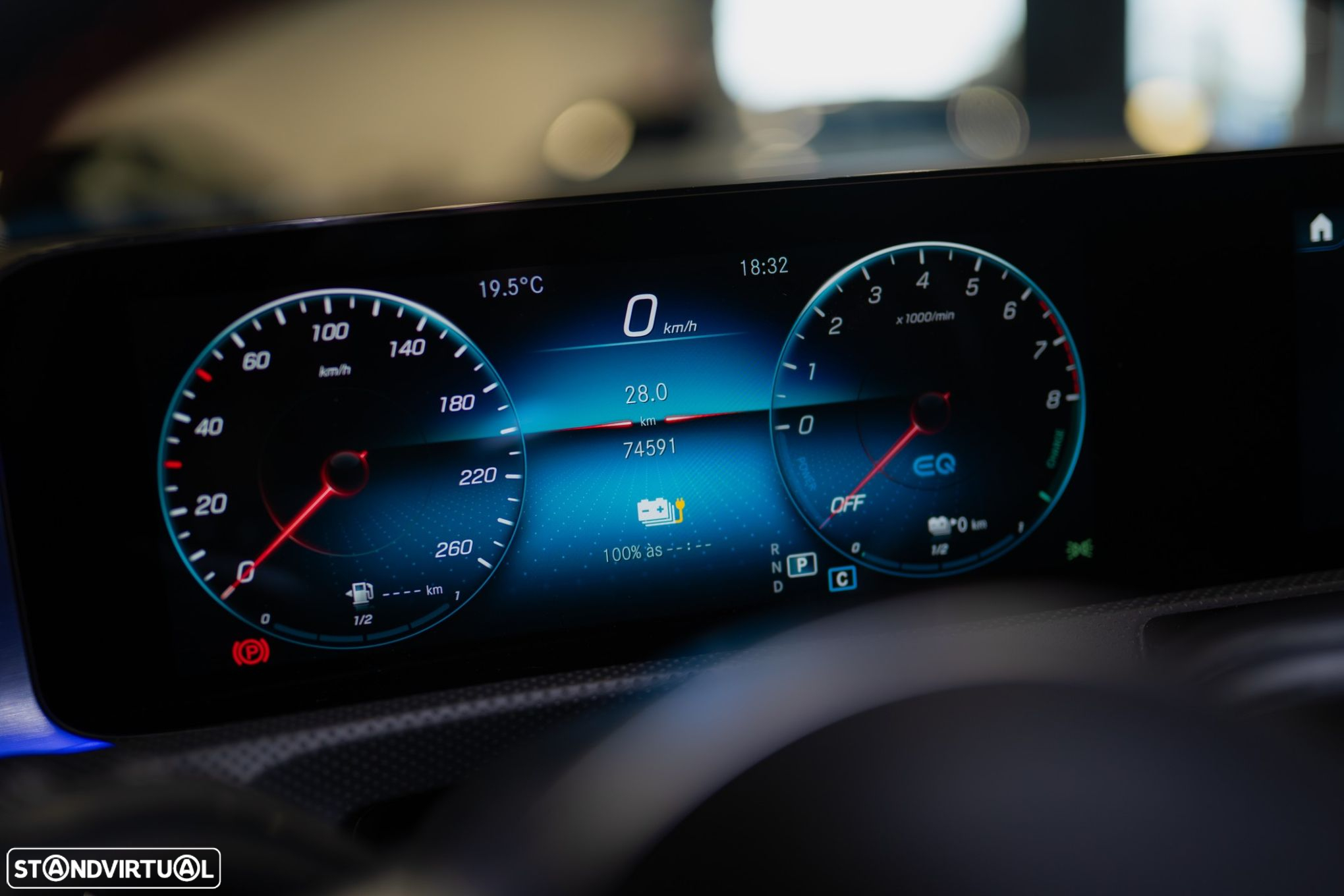 Mercedes-Benz A 250 Limousine e AMG Line - 29