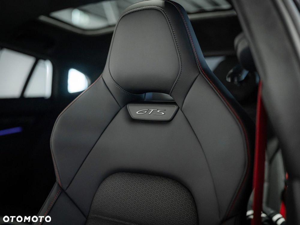 Porsche Panamera GTS - 35