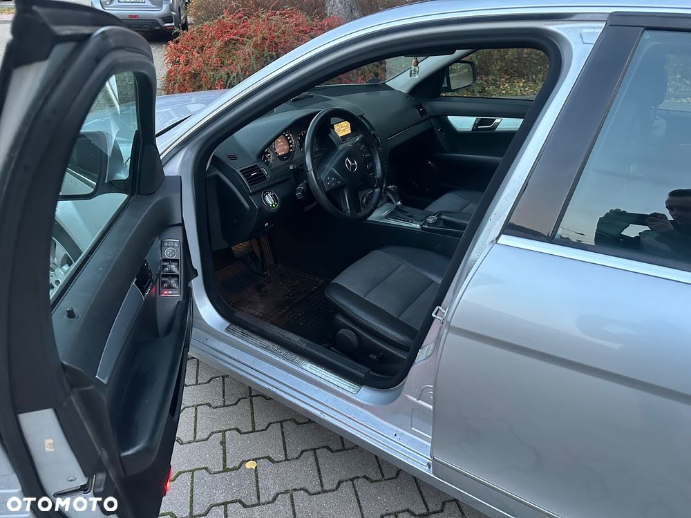 Mercedes-Benz Klasa C - 9