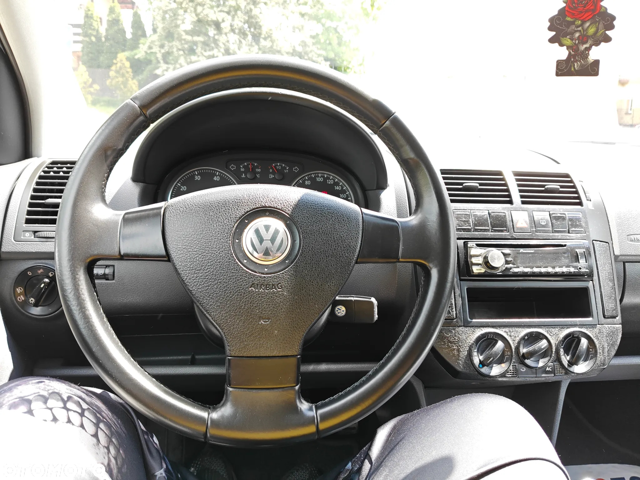 Volkswagen Polo 1.4 16V Comfortline - 20