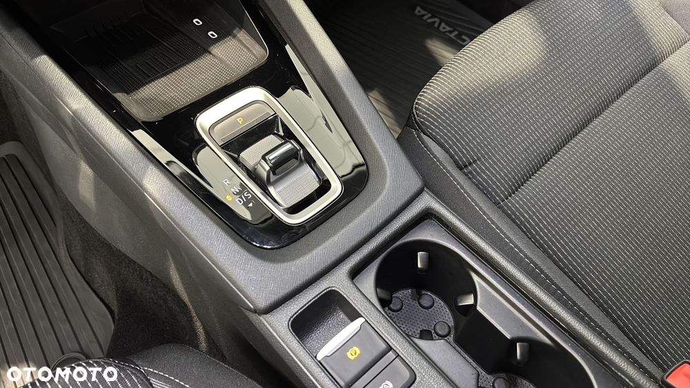 Skoda Octavia 1.5 TSI mHEV Selection DSG - 16