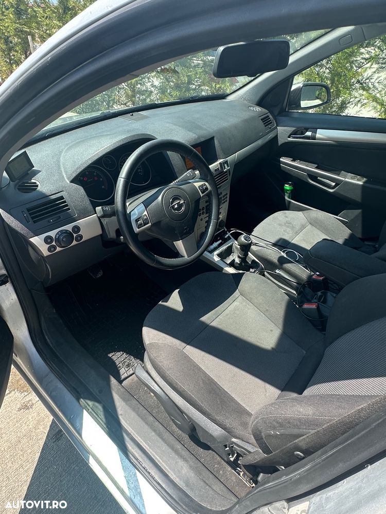 Opel Astra 1.7 CDTi Cosmo - 5
