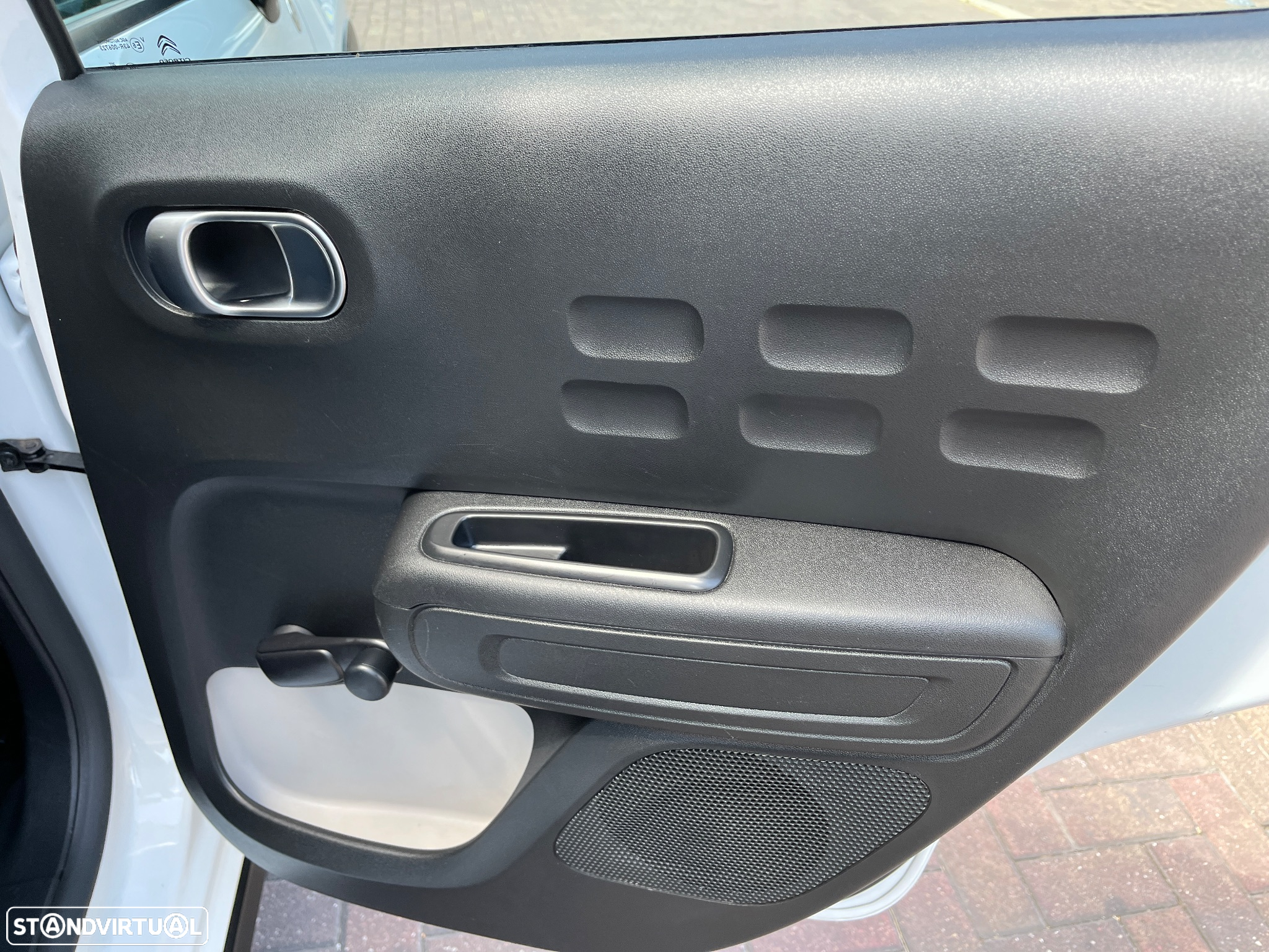 Citroën C3 1.2 PureTech C-Series - 12